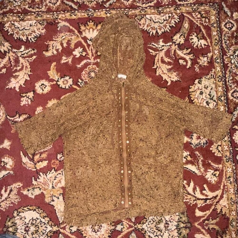 Ongue casuals brown open knit studded